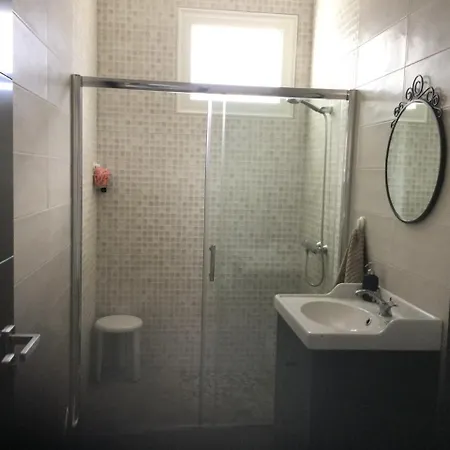 Costa Teguise 3 Bed Villa With Sea View On The Golf Estate Вилла Тегисе