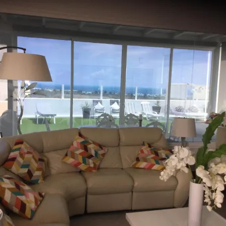 Costa Teguise 3 Bed Villa With Sea View On The Golf Estate * Тегисе