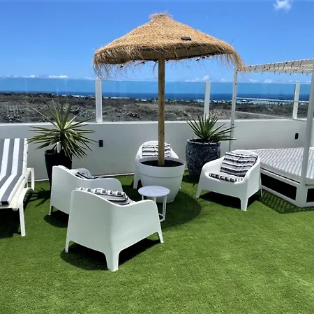 Costa Teguise 3 Bed Villa With Sea View On The Golf Estate Вилла Тегисе