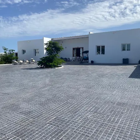 Вилла Costa Teguise 3 Bed Villa With Sea View On The Golf Estate