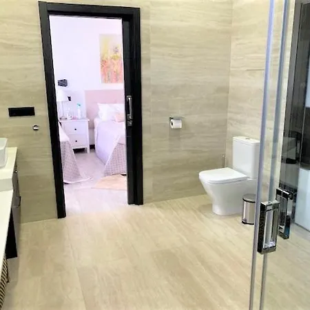 Вилла Costa Teguise 3 Bed Villa With Sea View On The Golf Estate *