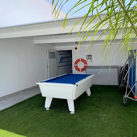 Вилла Costa Teguise 3 Bed Villa With Sea View On The Golf Estate