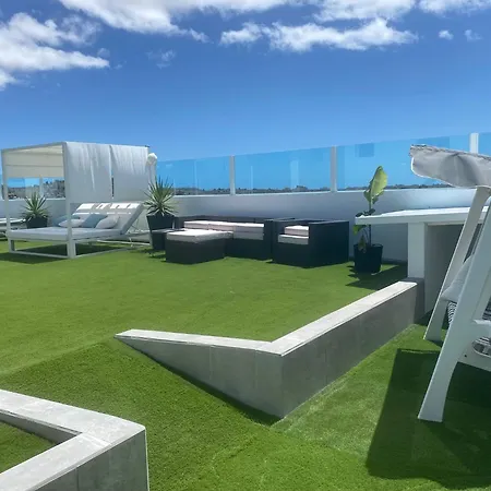 Costa Teguise 3 Bed Villa With Sea View On The Golf Estate Тегисе